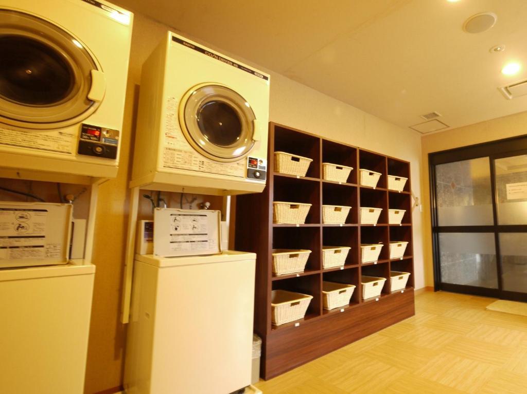 Hotel Route-Inn Yokkaichi Exterior photo